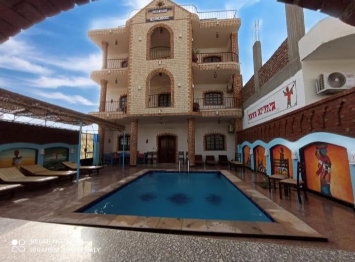 Mama Africa Apts & Studios Luxor Exterior photo