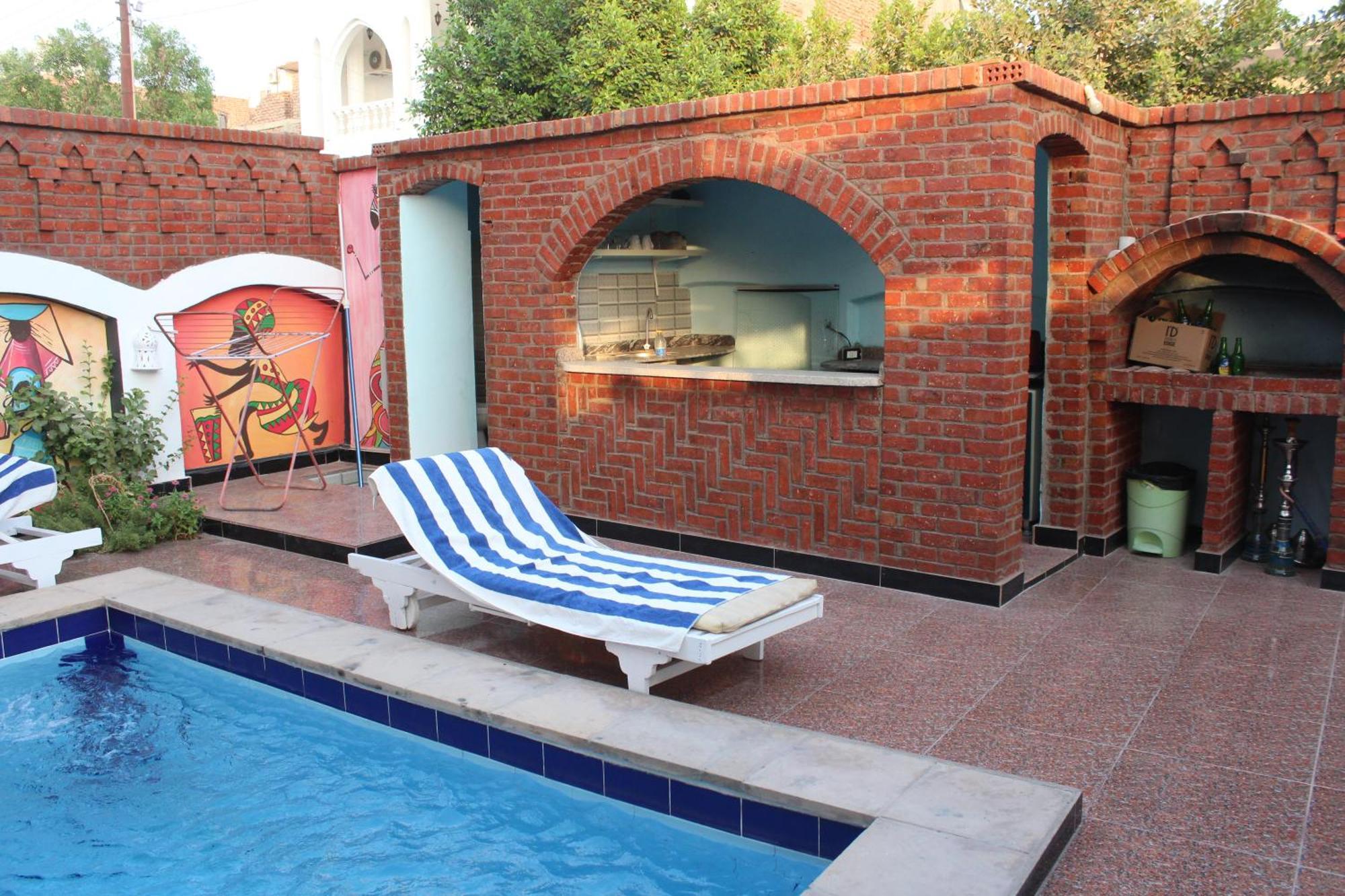 Mama Africa Apts & Studios Luxor Exterior photo
